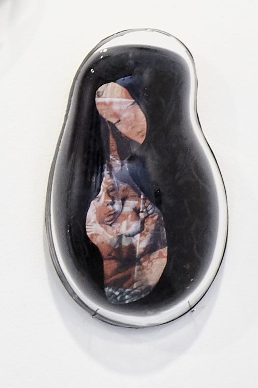 alicia-zaton-avec-l.coullard-alliage-3-serie-de-8-collage-bitume-verre-souffle-23x14cm-2019-cd76f3db3cb76f99c9e152384409f931