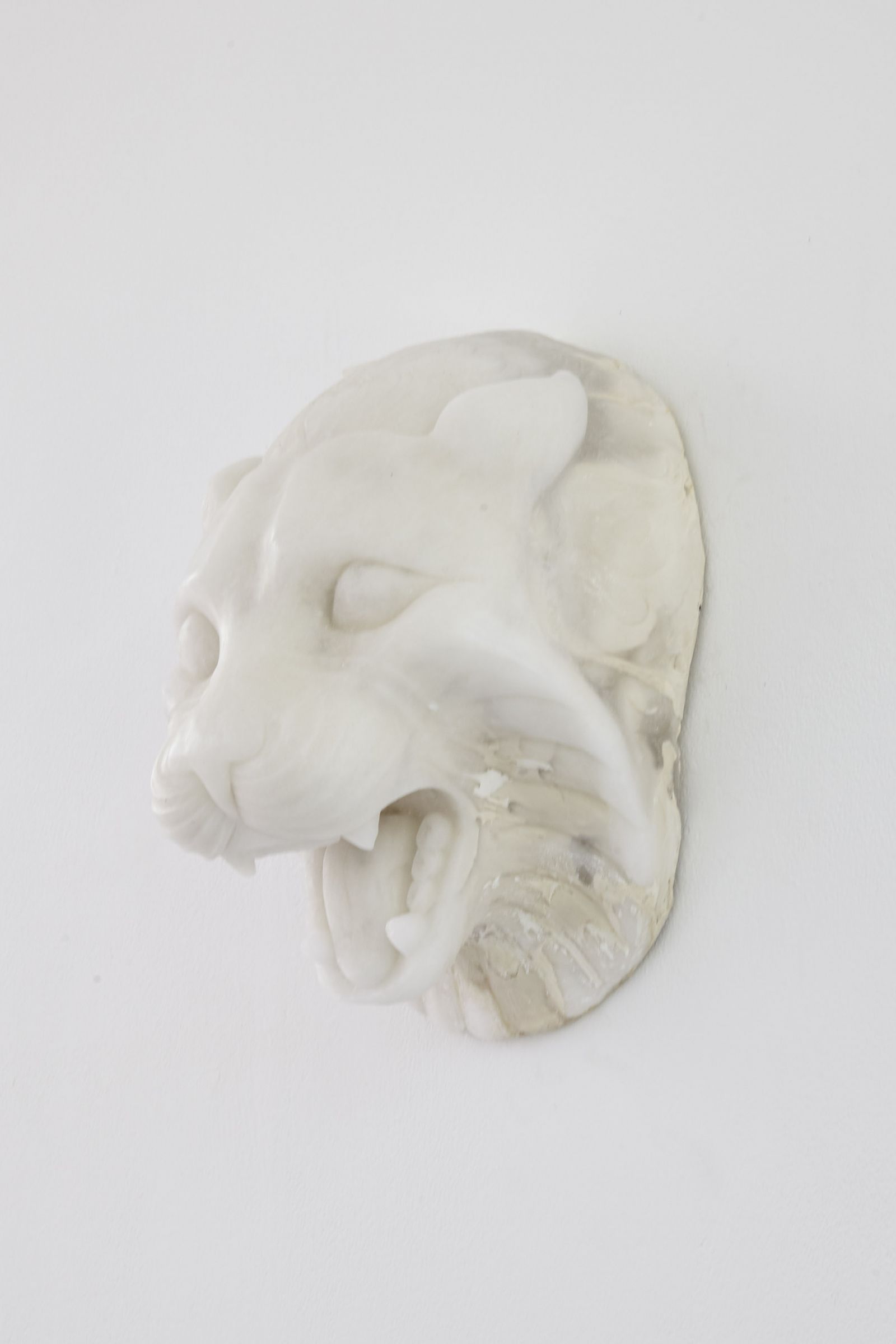 alicia-zaton-tousseul-2-platre-et-cire-35x35cm-2019-2ce09166cc42e4b9edad52fc2a37214c