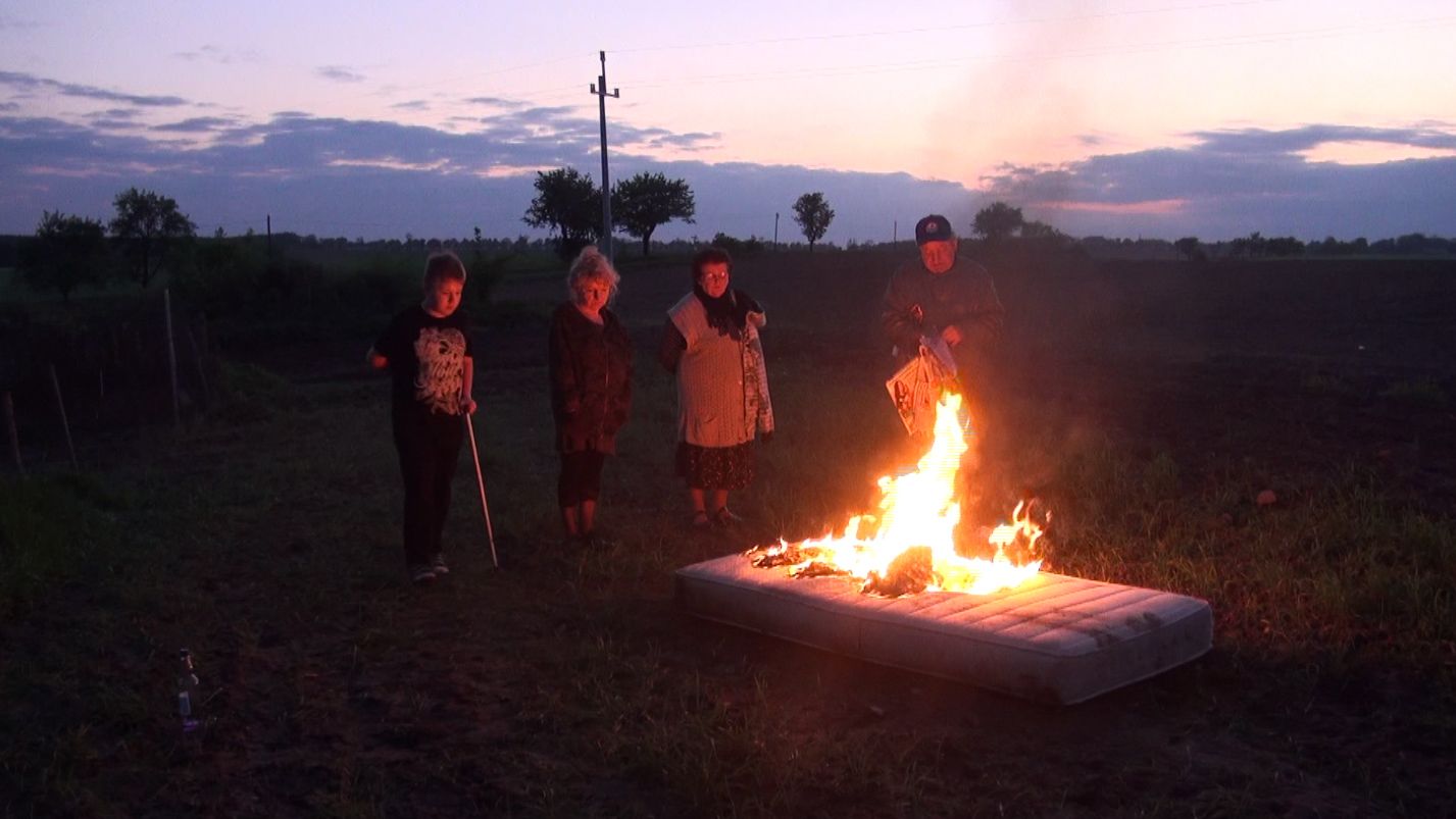 alicia-zaton-ognisko-2012-pologne-video-20-18-ccf0415625744fef9505cfe1946485e6