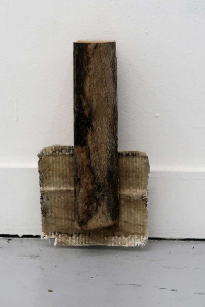 n.chatelain-sculpture-d-accompagnement-1-bois-17x9x7cm-2017-5ade53b2035f24141838dab1d057f6c7